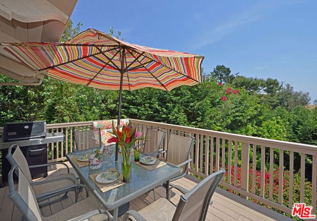 2965 Seabreeze Drive, Malibu, CA 90265