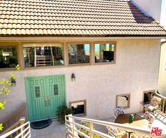 2965 Seabreeze Drive, Malibu, CA 90265