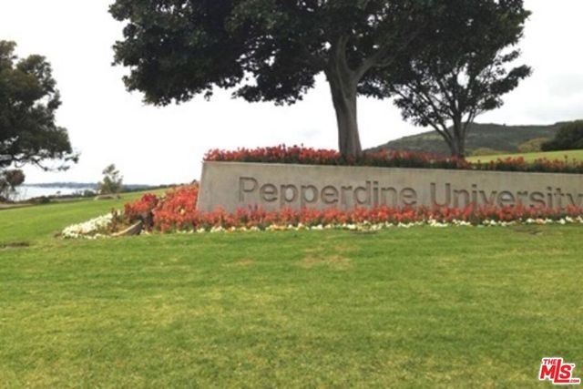 2965 Seabreeze Drive, Malibu, CA 90265