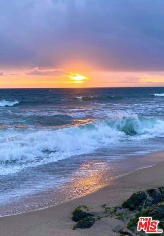 2965 Seabreeze Drive, Malibu, CA 90265