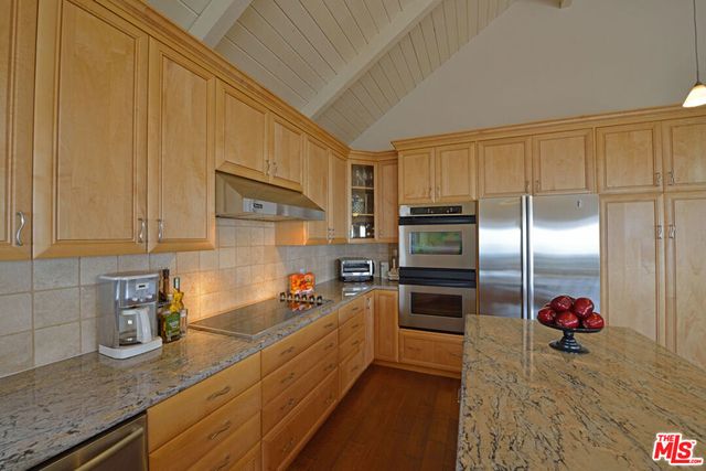 2965 Seabreeze Drive, Malibu, CA 90265