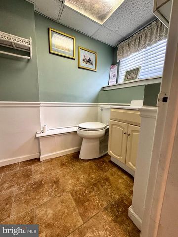 654 CYPRESS RD, Warminster, PA 18974