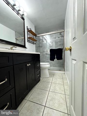 654 CYPRESS RD, Warminster, PA 18974