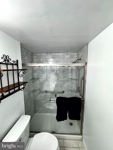 654 CYPRESS RD, Warminster, PA 18974