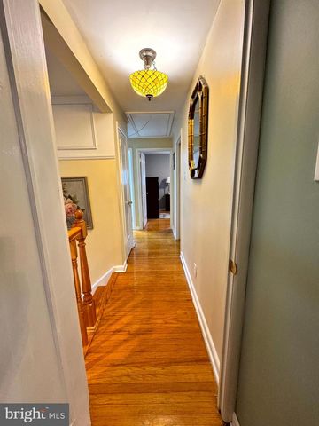 654 CYPRESS RD, Warminster, PA 18974