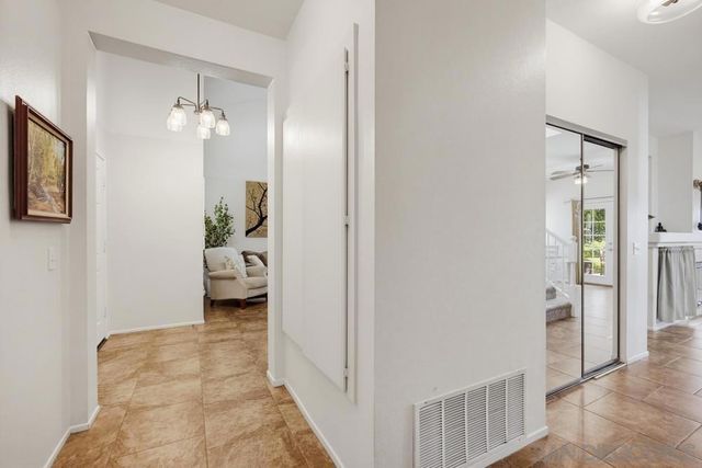 42292 Corte Villosa, Temecula, CA 92592