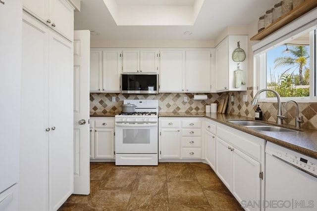 42292 Corte Villosa, Temecula, CA 92592