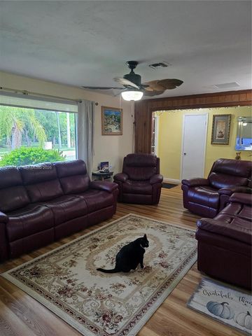 19500 SW 87th Avenue, Cutler Bay, FL 33157