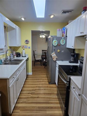 19500 SW 87th Avenue, Cutler Bay, FL 33157