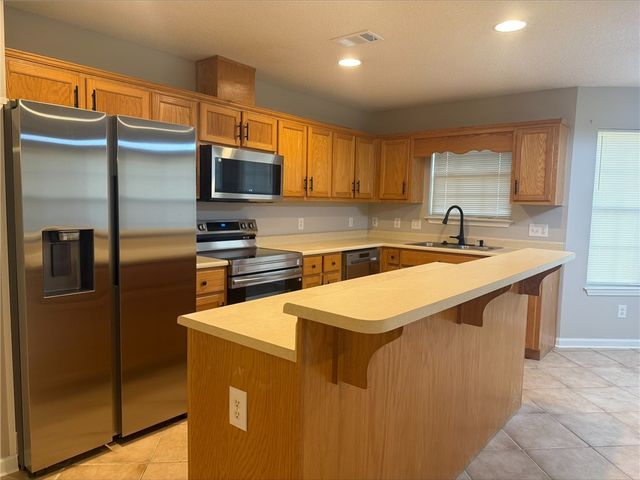 106 Windridge Drive, Brunswick, GA 31520