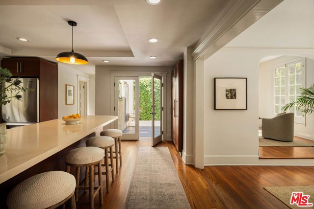 2030 N Hobart Boulevard, Los Angeles, CA 90027