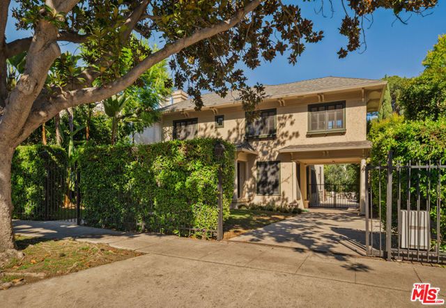 2030 N Hobart Boulevard, Los Angeles, CA 90027