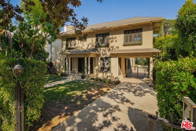 2030 N Hobart Boulevard, Los Angeles, CA 90027