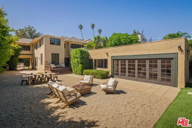 2030 N Hobart Boulevard, Los Angeles, CA 90027