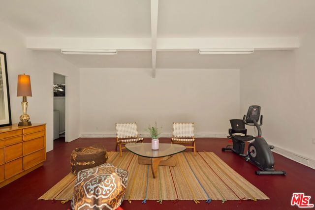 2030 N Hobart Boulevard, Los Angeles, CA 90027