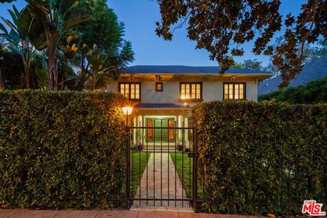 2030 N Hobart Boulevard, Los Angeles, CA 90027