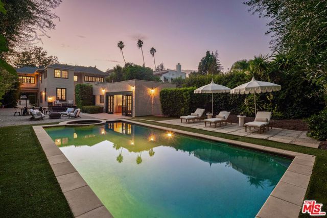 2030 N Hobart Boulevard, Los Angeles, CA 90027
