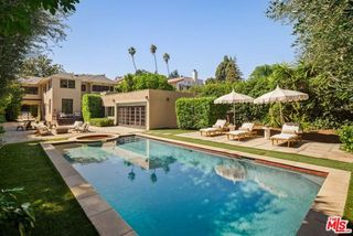 2030 N Hobart Boulevard, Los Angeles, CA 90027