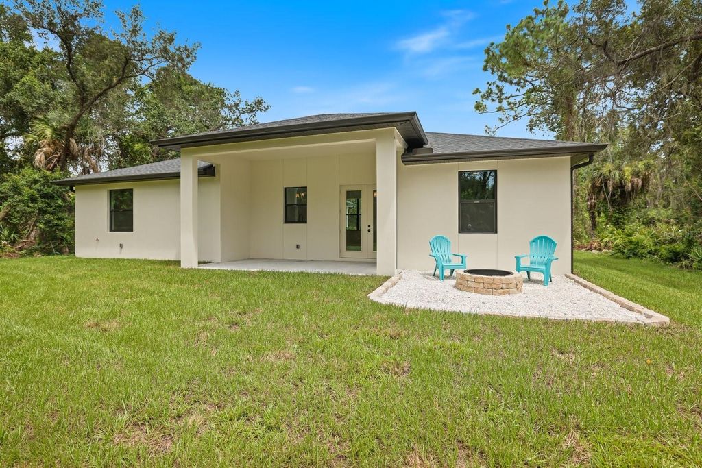 Image 32 of property listing at 317 DORMAN STREET, Port Charlotte, FL 33953