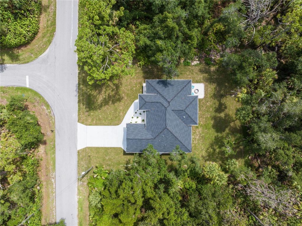 Image 37 of property listing at 317 DORMAN STREET, Port Charlotte, FL 33953
