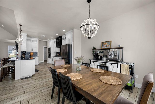 2433 NE Falcon Ln, Lawton, OK 73507