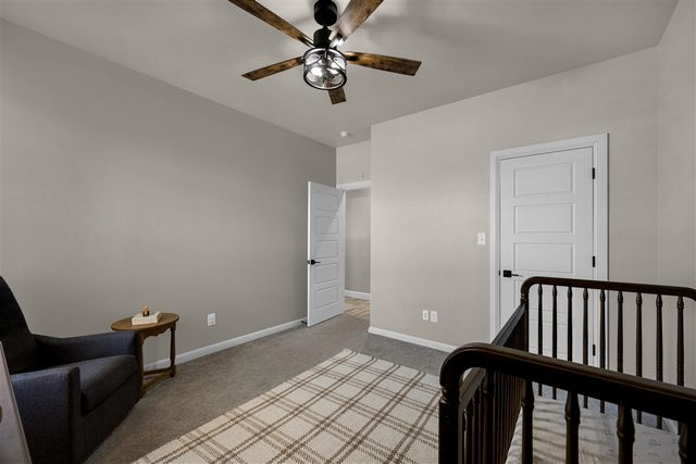 2433 NE Falcon Ln, Lawton, OK 73507