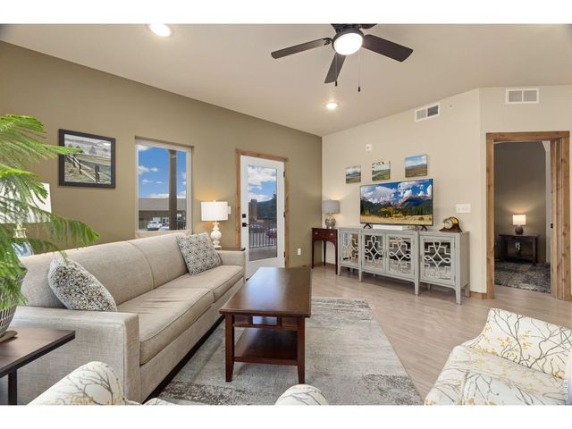 1700 Wildfire Rd I-201, Estes Park, CO 80517