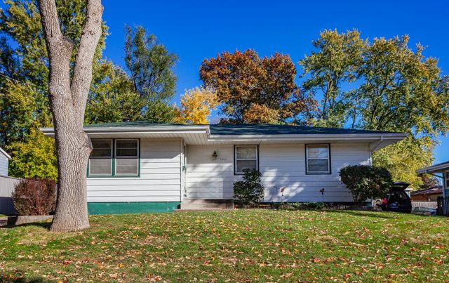 2901 E 38th Court, Des Moines, IA 50317