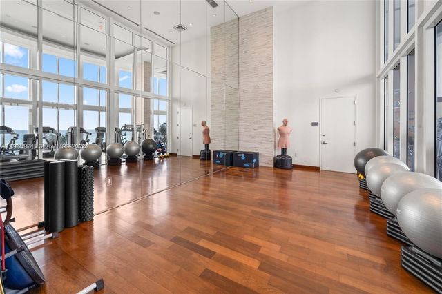 16001 Collins Ave 3501, Sunny Isles Beach, FL 33160