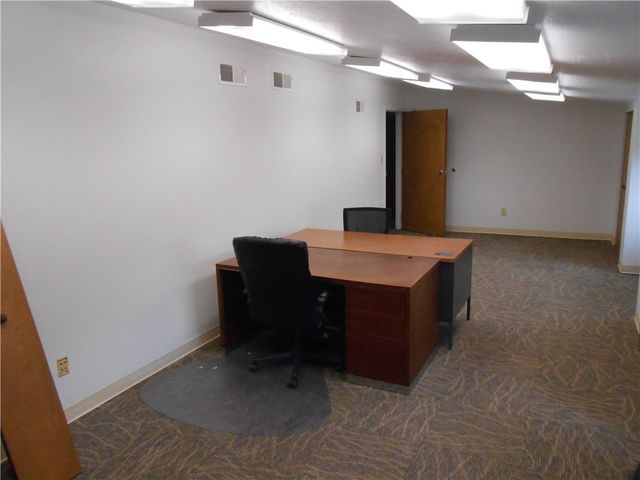 5081 Old Clairton Rd, Baldwin Boro, PA 15236