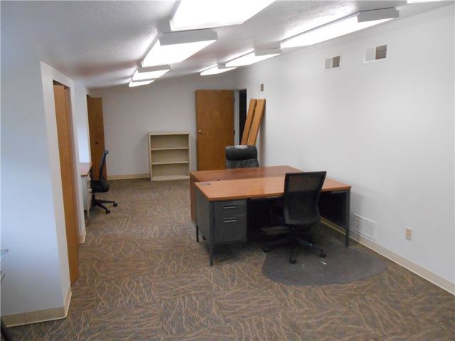 5081 Old Clairton Rd, Baldwin Boro, PA 15236