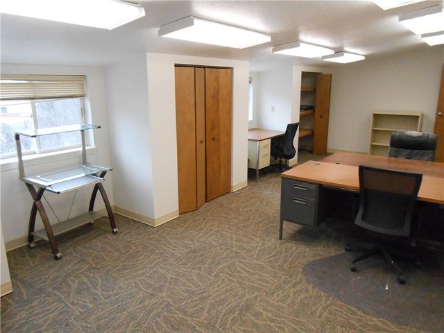 5081 Old Clairton Rd, Baldwin Boro, PA 15236