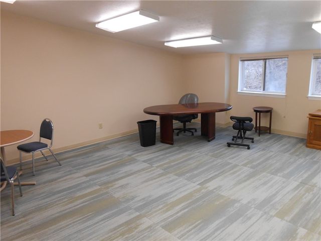 5081 Old Clairton Rd, Baldwin Boro, PA 15236