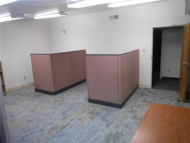 5081 Old Clairton Rd, Baldwin Boro, PA 15236