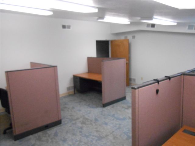5081 Old Clairton Rd, Baldwin Boro, PA 15236