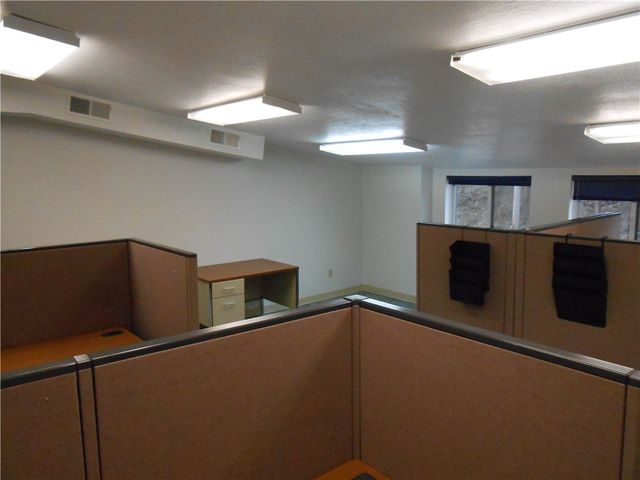 5081 Old Clairton Rd, Baldwin Boro, PA 15236