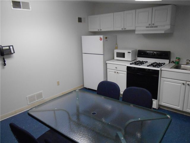 5081 Old Clairton Rd, Baldwin Boro, PA 15236