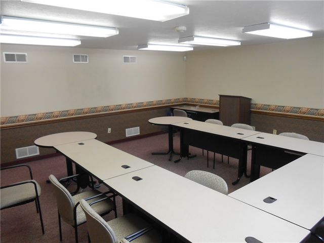 5081 Old Clairton Rd, Baldwin Boro, PA 15236