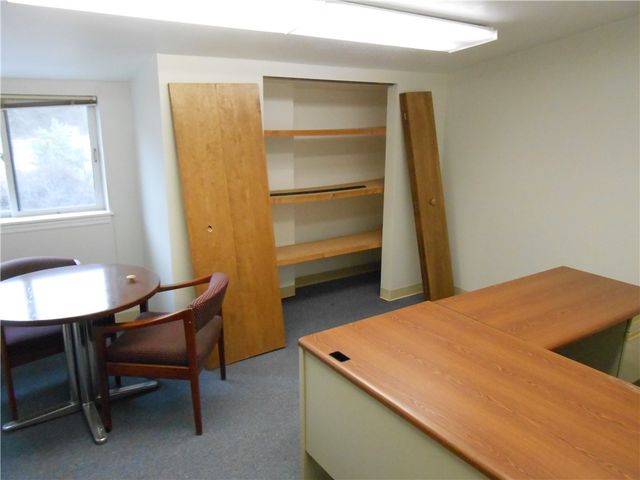 5081 Old Clairton Rd, Baldwin Boro, PA 15236