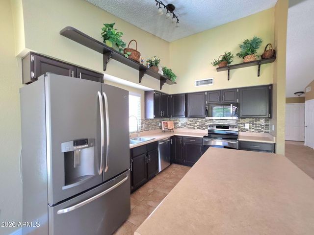 6419 W MADRAS Lane, Glendale, AZ 85306