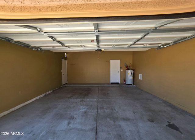 6419 W MADRAS Lane, Glendale, AZ 85306