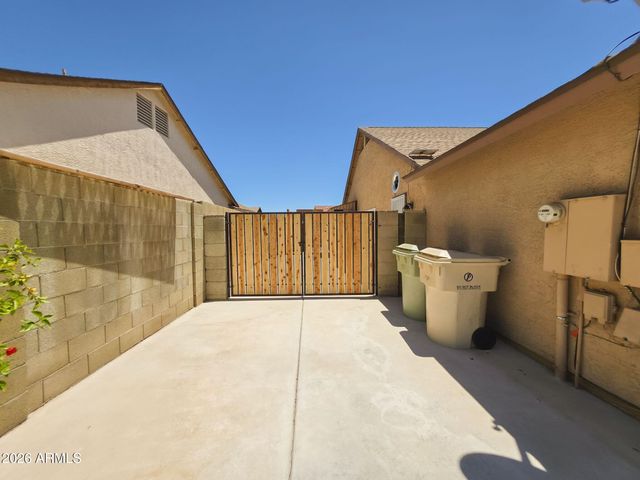 6419 W MADRAS Lane, Glendale, AZ 85306