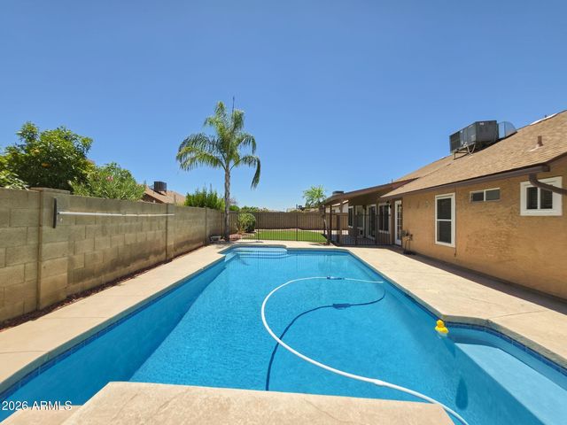 6419 W MADRAS Lane, Glendale, AZ 85306