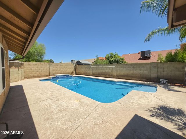 6419 W MADRAS Lane, Glendale, AZ 85306