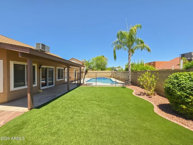 6419 W MADRAS Lane, Glendale, AZ 85306