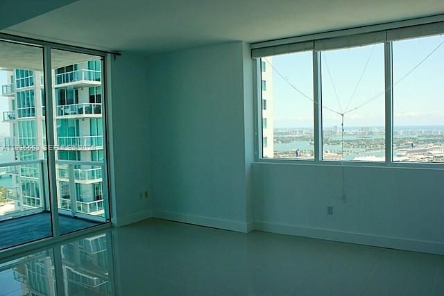 253 NE 2nd St 4303, Miami, FL 33132