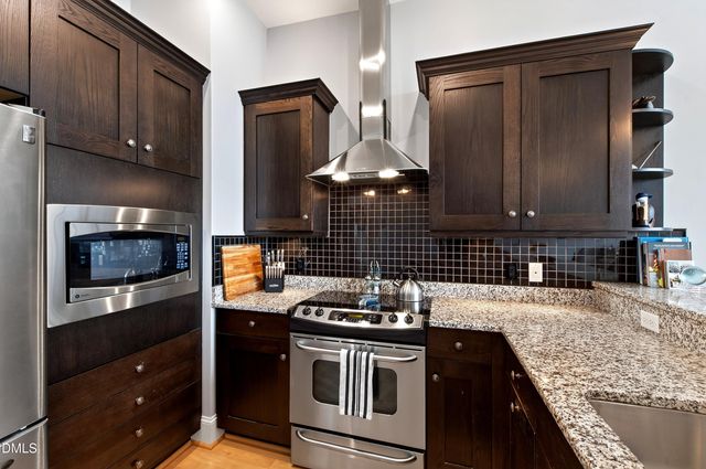 400 W North Street 1604, Raleigh, NC 27603