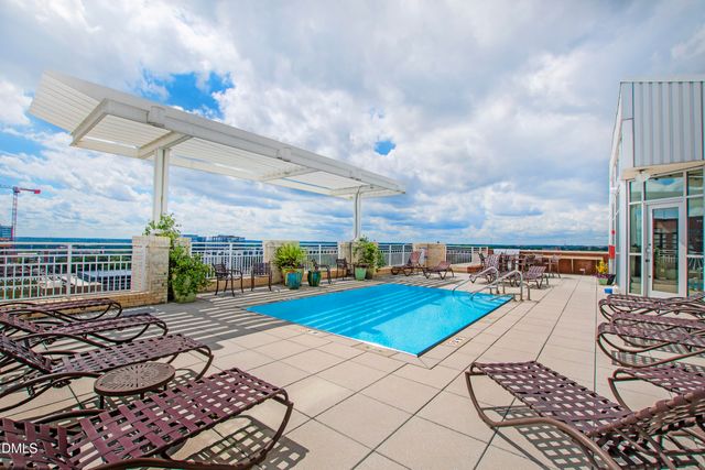 400 W North Street 1604, Raleigh, NC 27603