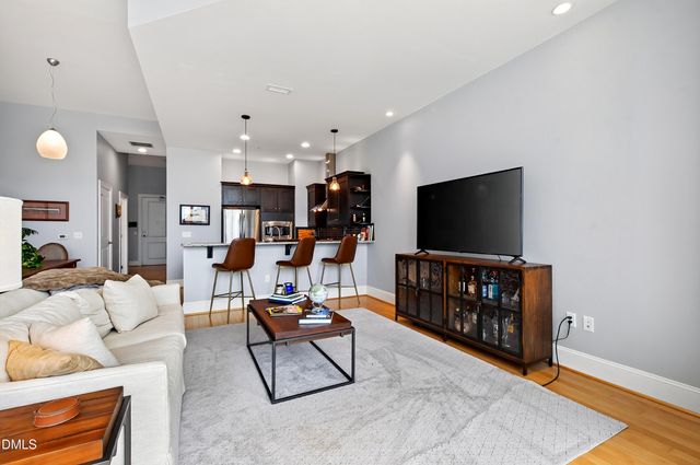 400 W North Street 1604, Raleigh, NC 27603