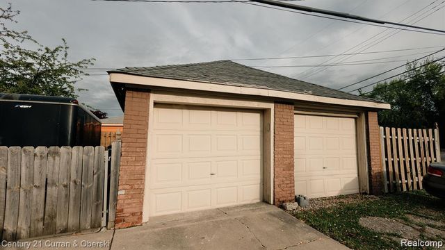15261 Demean Avenue, Allen Park, MI 48101